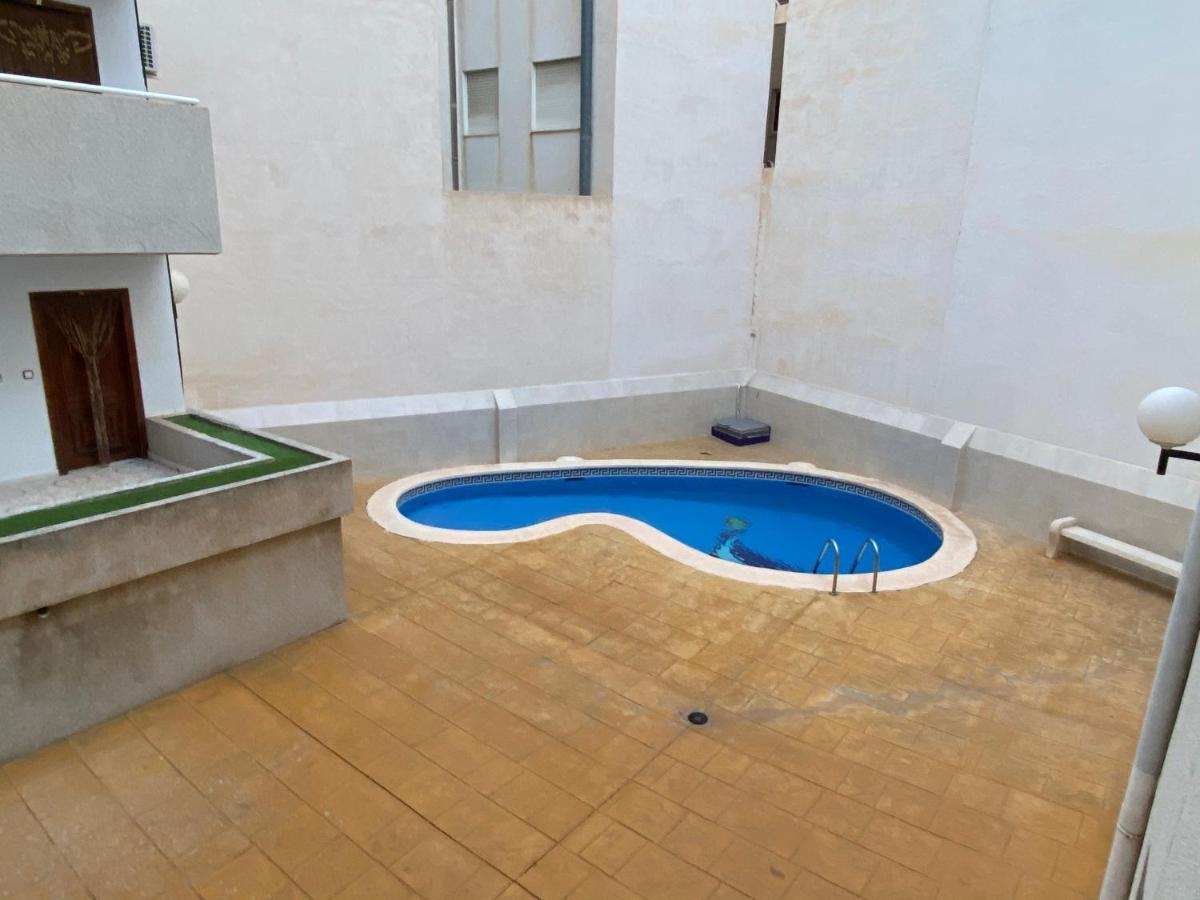 Homely Apartments Habaneras Torrevieja Bagian luar foto