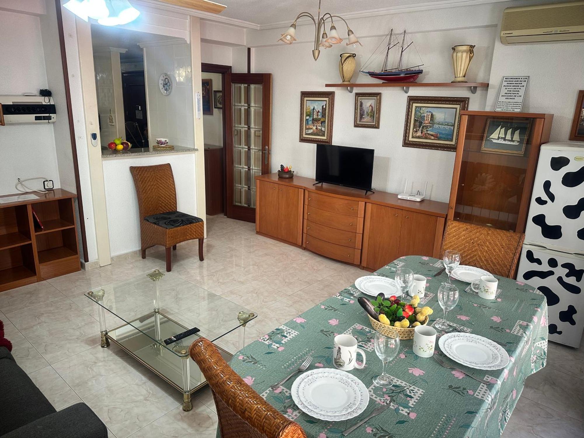 Homely Apartments Habaneras Torrevieja Bagian luar foto